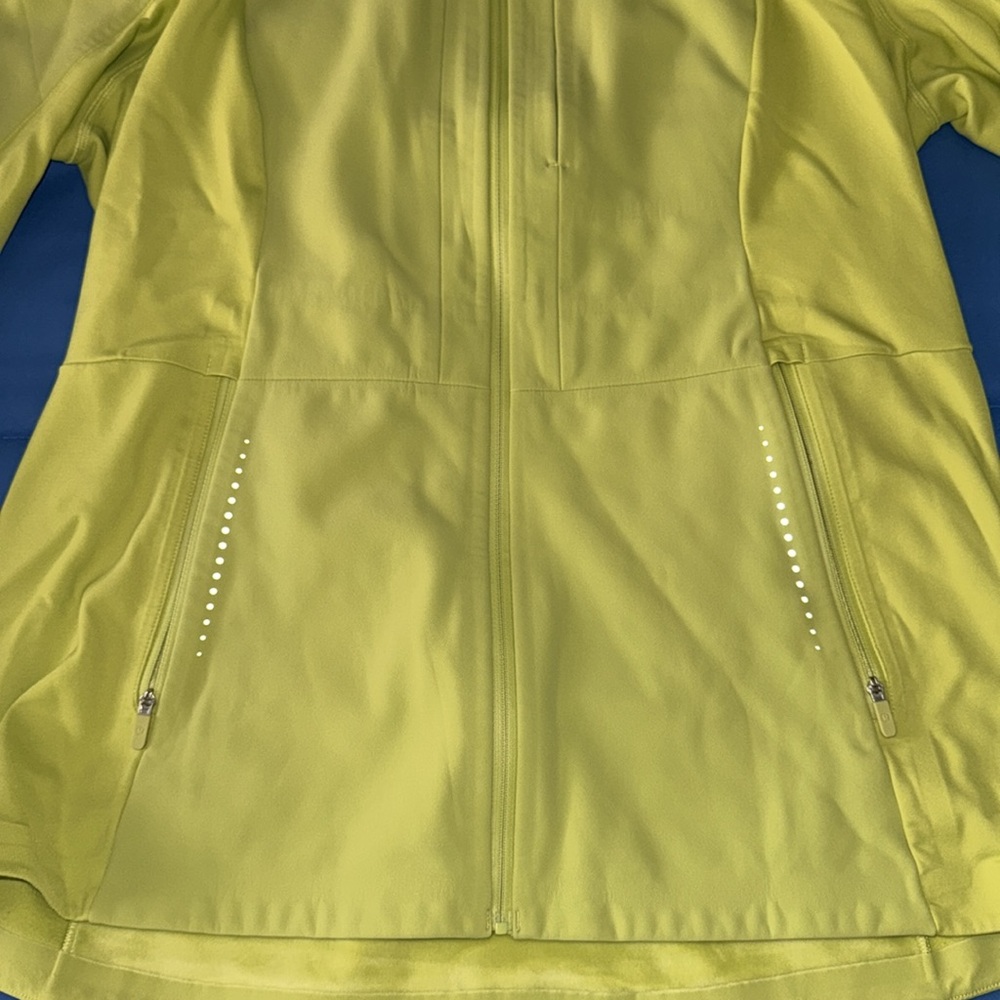 Lululemon Cross Chill Jacket *RepelShell in Wasabi Green Sz 14! - Picture 6 of 12